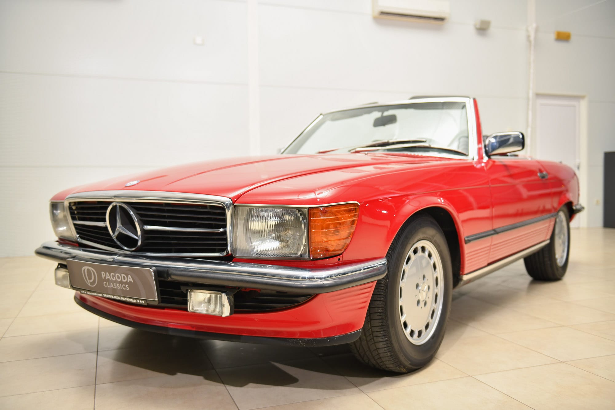 Mercedes-Benz 300 SL 1986 | Pagoda Classics